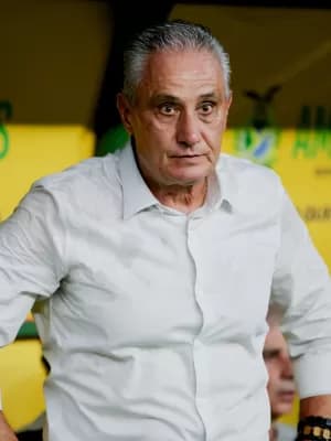 Tite diz que conversou com Gabigol, pede recuperação e diz: 'É importante'