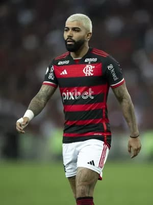 Gabigol crava que fica no Flamengo até dezembro e pede fim de 'mentiras'