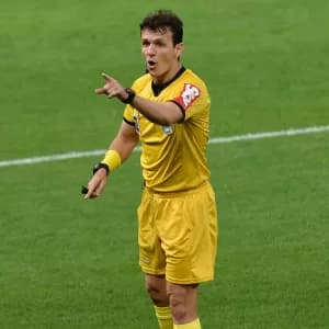 CBF escala árbitro suspeito de xingar o Corinthians como VAR da semifinal