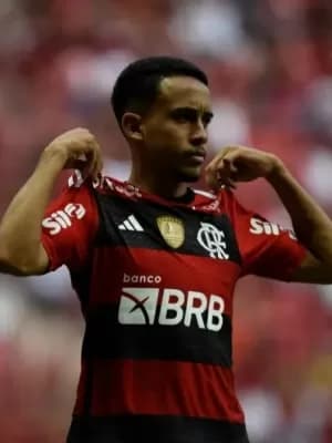 Flamengo quer proposta maior para vender Matheus Gonçalves ao Bragantino