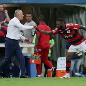 Gerson se despede de Tite e cita lealdade no Flamengo: 'Eternamente grato'