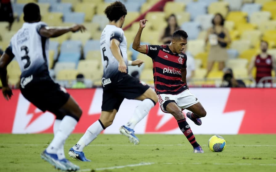 Corinthians x Flamengo: quanto custaram os reforços que podem fazer a diferença na Copa do Brasil?