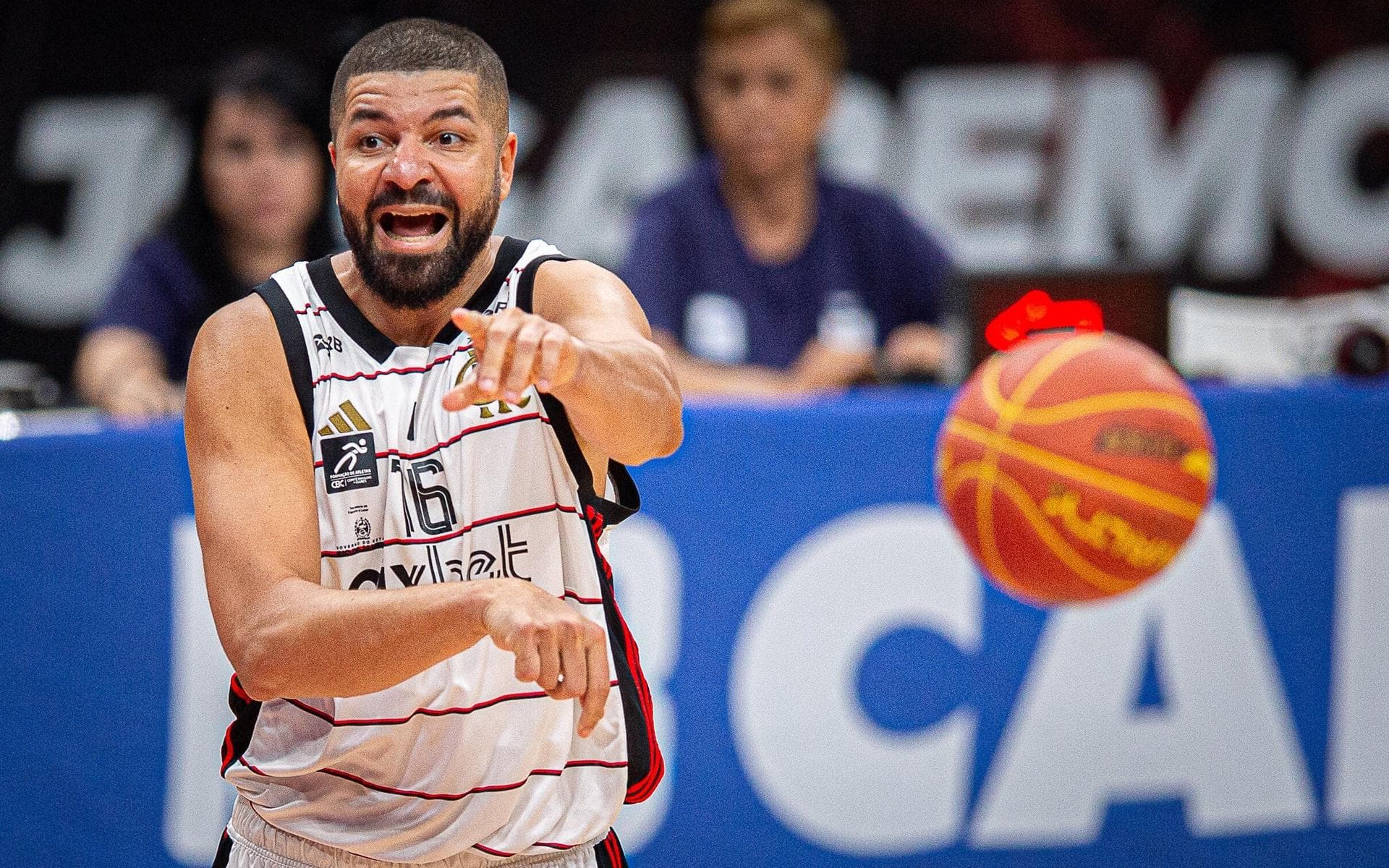 Olivinha exalta Flamengo e se mostra animado com final do NBB: ‘Aproveitar cada segundo’