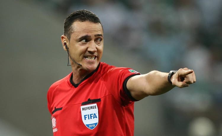 Conmebol define arbitragem para decisões na Libertadores e na Sul-Americana