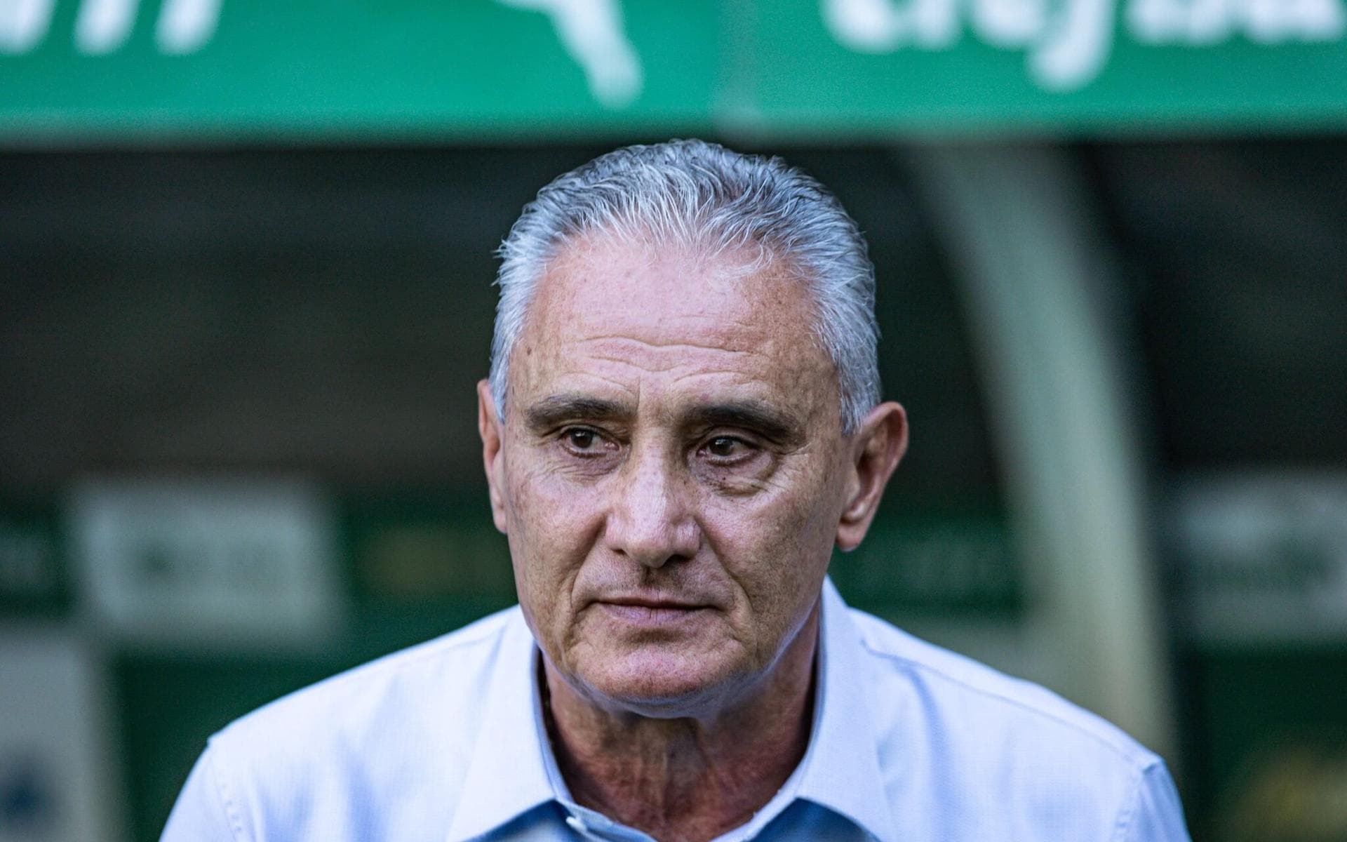 Tite encerra dúvidas na defesa e escala o Flamengo para clássico com o Fluminense