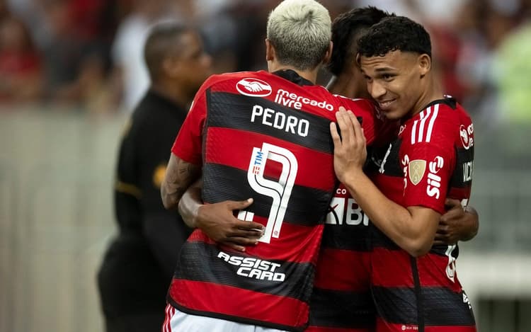 Flamengo deve ter duas novidades na escalação para duelo contra o Cuiabá