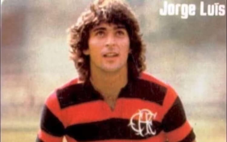 Jorge Luís, ex-Flamengo e Seleção, morre aos 66 anos