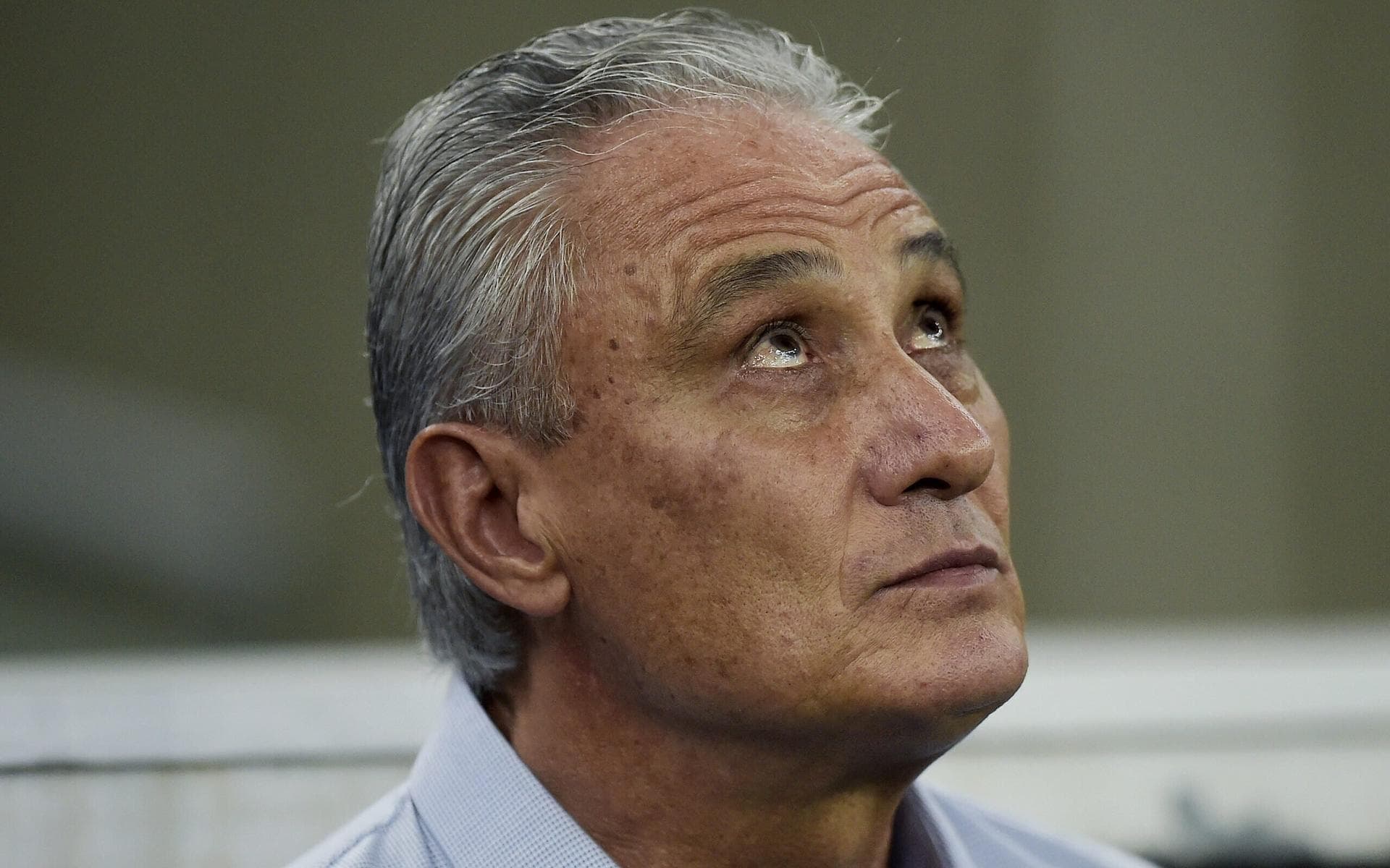 Com nove desfalques, Tite esboça escalação do Flamengo para decisão na Libertadores