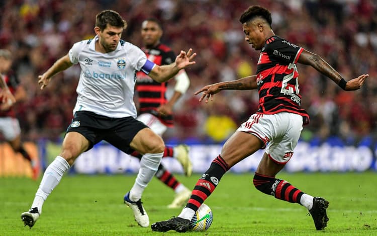 Flamengo se agarra a uma coincidência contra o Grêmio para tentar a vitória
