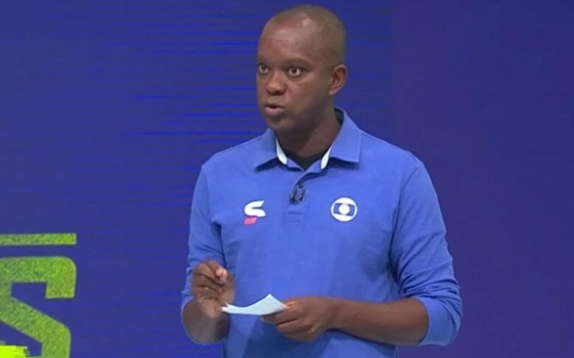 PC Oliveira aponta erro de arbitragem em Flamengo x Corinthians: ‘Foi pênalti’