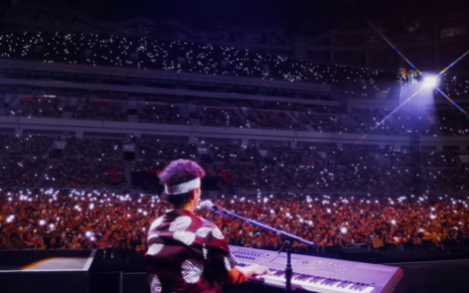 Assista: Torcedores do Flamengo comemoram classificação no show de Bruno Mars