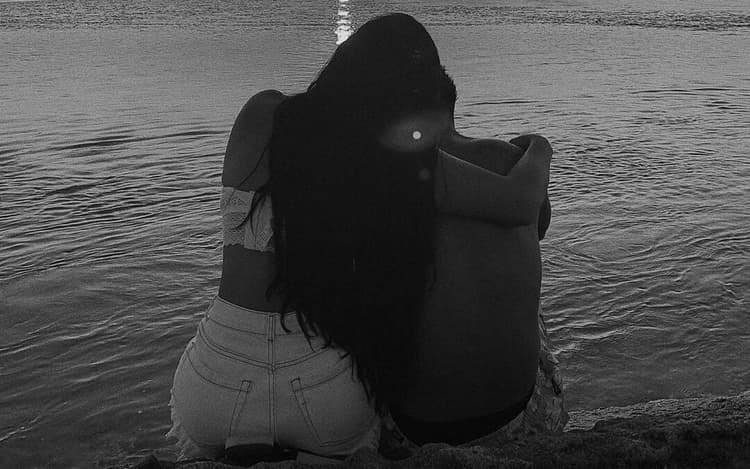 Atacante do Flamengo termina casamento e ex desabafa: ‘Não desejava ter que expor’