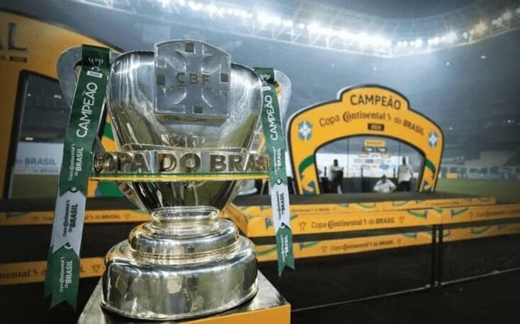 Vai ter clássico? Vidente prevê finalistas da Copa do Brasil