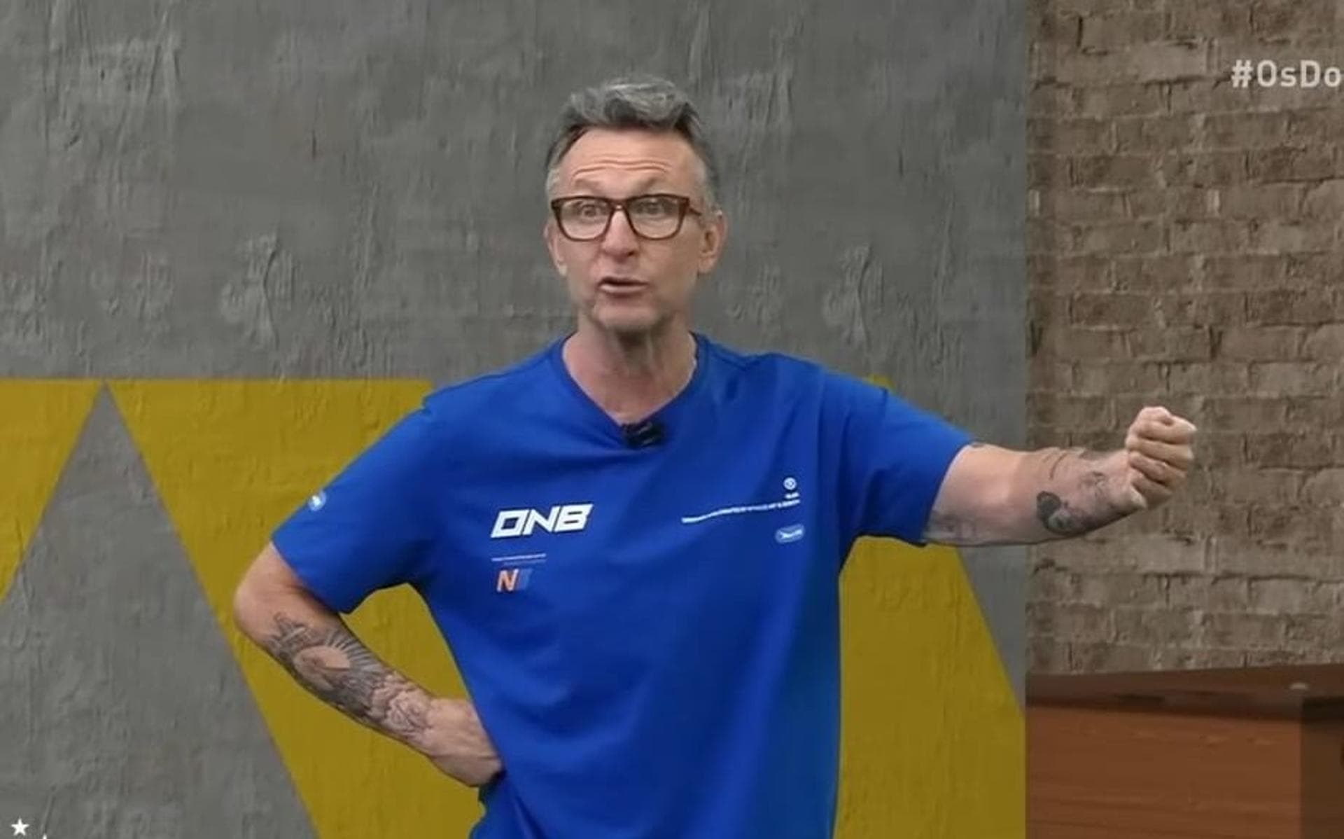 Neto alfineta torcida do Flamengo após gol anulado do Corinthians contra o Internacional