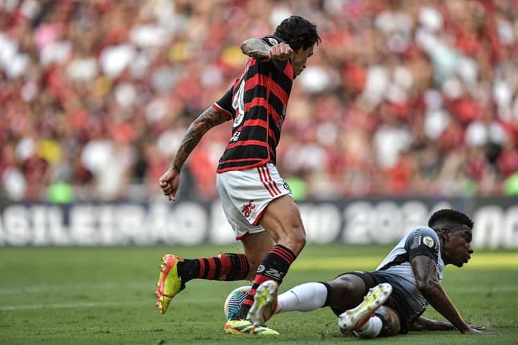 Corinthians x Flamengo: onde assistir ao vivo, escalações e horário do jogo pelo Brasileirão