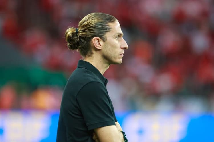 Filipe Luís explica Gabigol no banco e poucas substituições em Inter x Flamengo