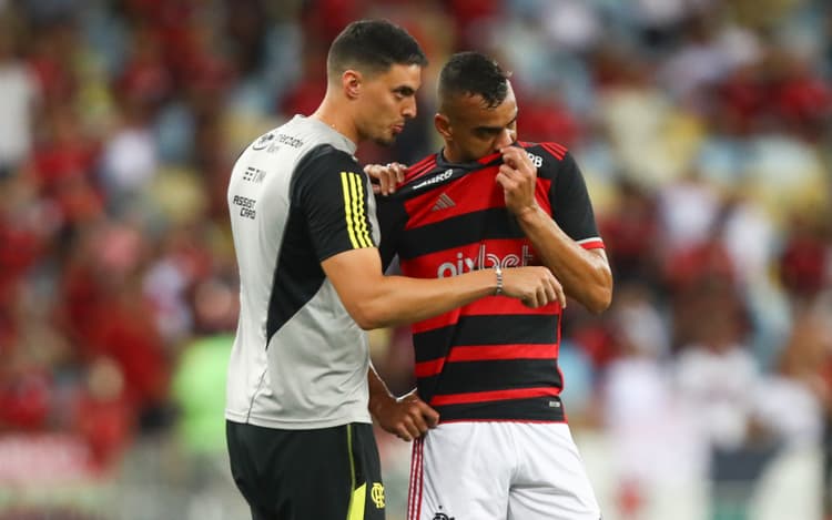 Ex-auxiliar do Flamengo, filho de Tite se despede do clube: 'Foi um prazer enorme'