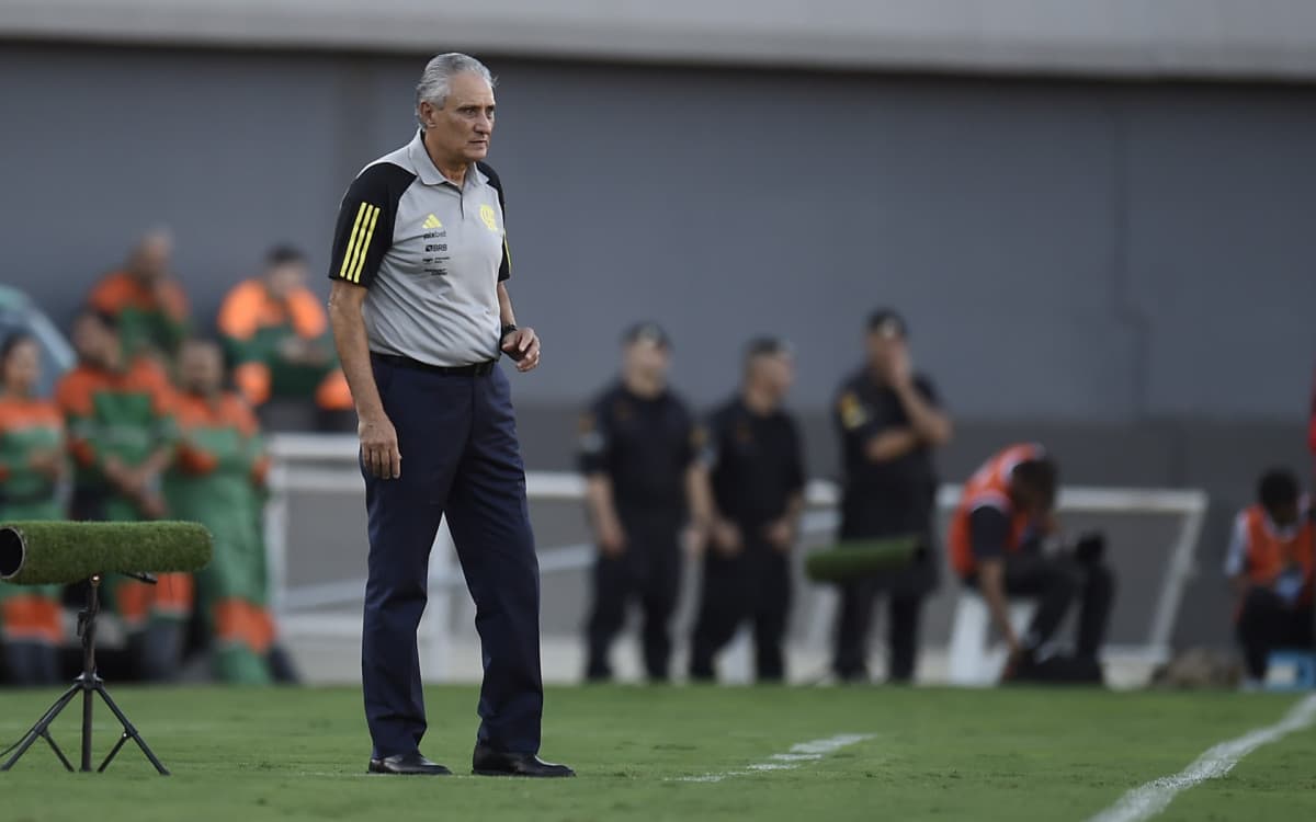 Com Lorran, Flamengo está escalado para enfrentar o Corinthians