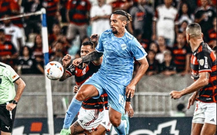 Artilheiro de adversário do Flamengo na Libertadores é negociado com clube paraguaio