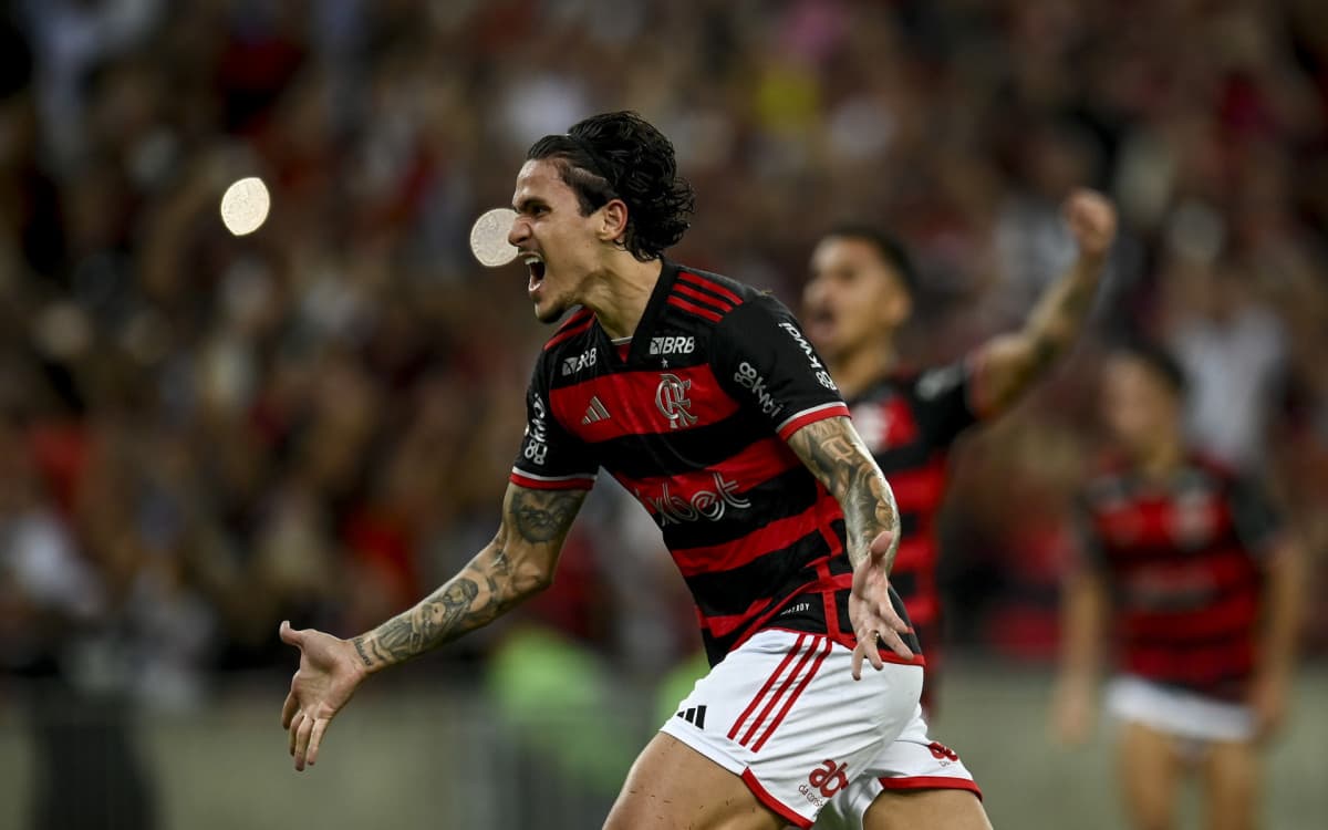 Pedro recebe sondagem de clube europeu, mas descarta saída do Flamengo