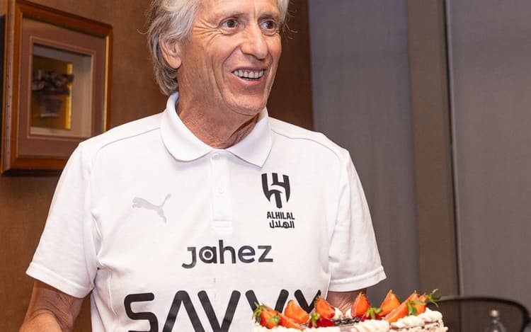 Ídolo do Flamengo, Jorge Jesus completa 70 anos e ganha homenagens