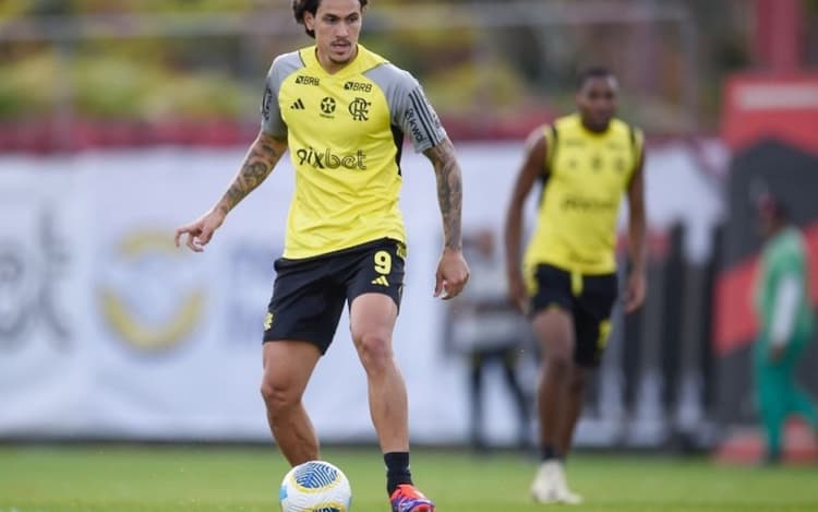 Pedro iguala número de gols de temporada em que foi Rei da América