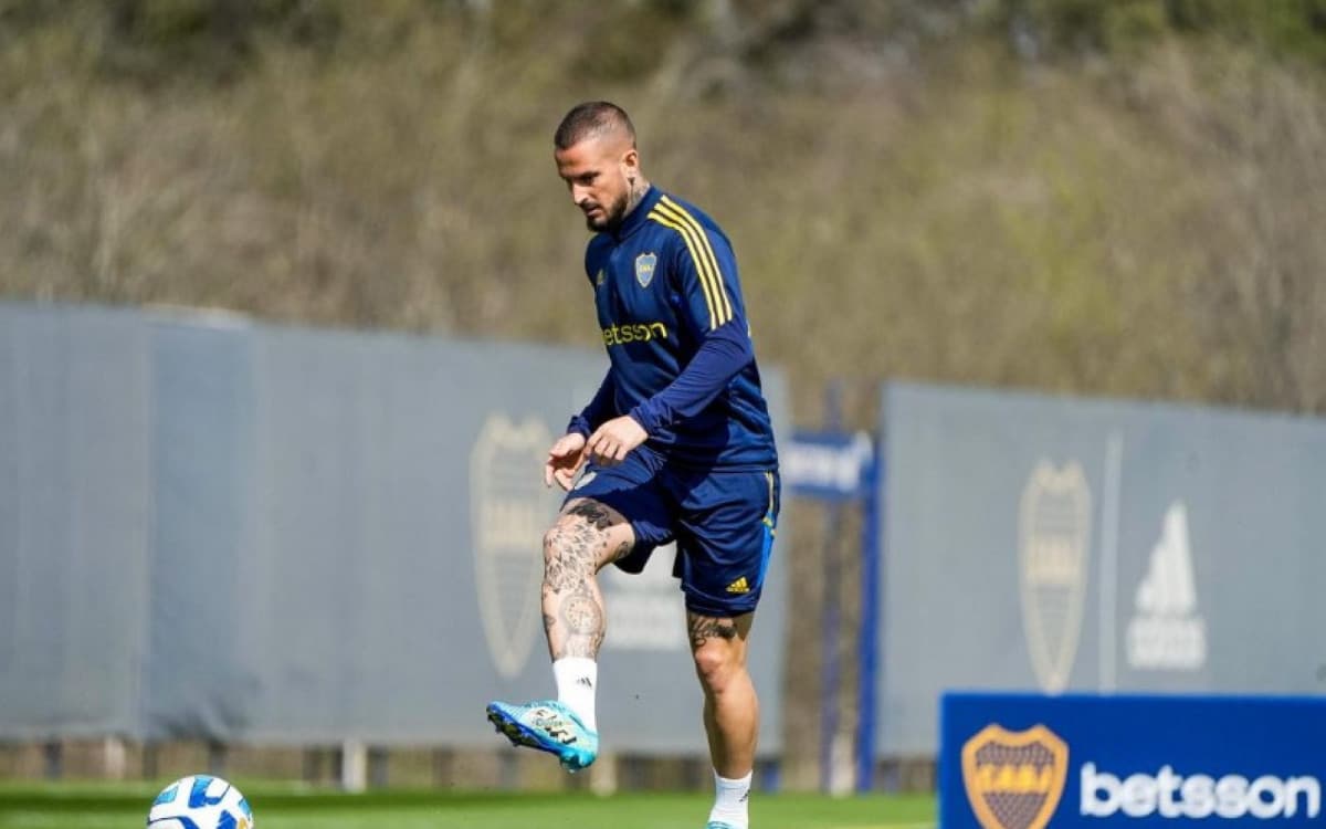 Flamengo está perto de acertar a contratação de Benedetto, afirma jornalista