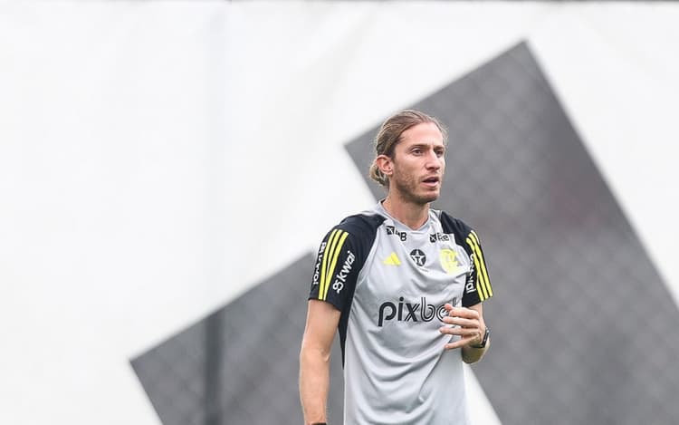 Filipe Luís explica problemas do Flamengo na derrota para o Fluminense