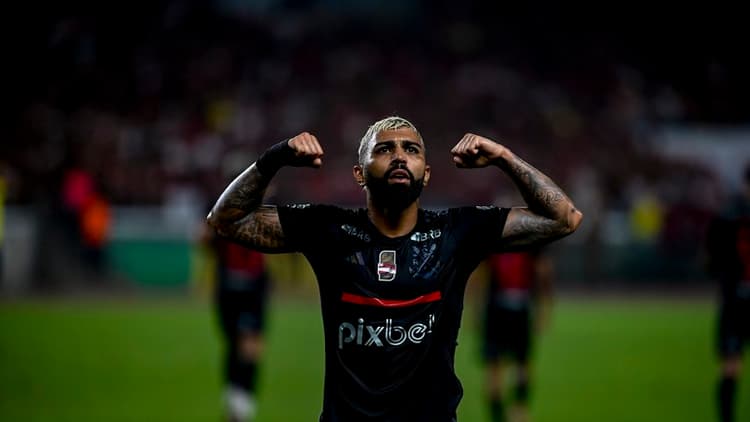 Poucos jogos, suspensão e nova chance: veja como foi o ano de Gabigol no Flamengo até agora